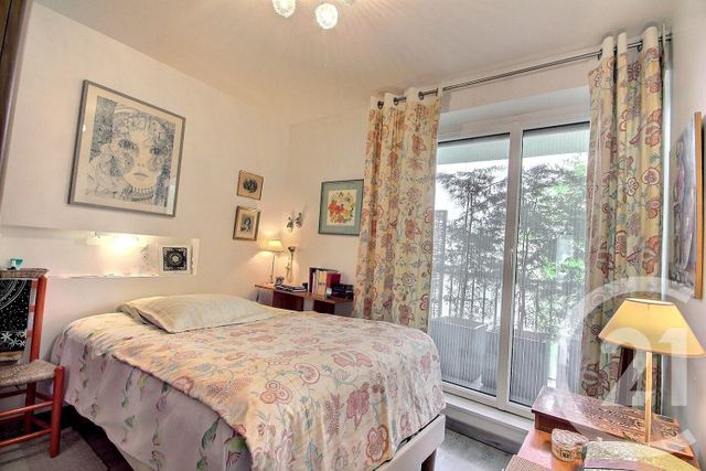 Appartement &agrave; vendre - 5 pi&egrave;ces - 99 m2 - La Chaussee St Victor - 41 - CENTRE