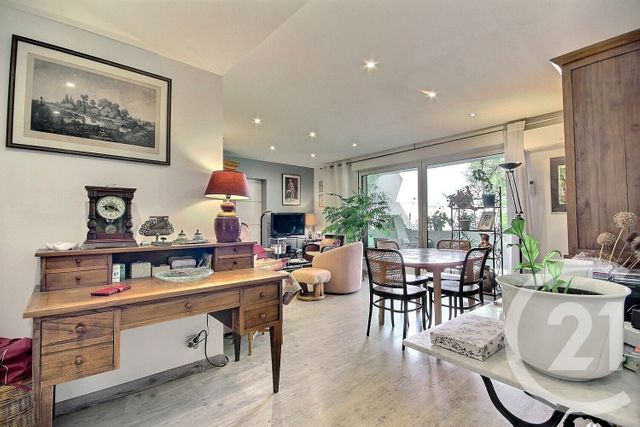 Appartement à vendre LA CHAUSSEE ST VICTOR