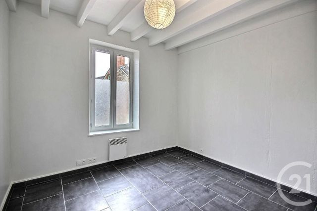 Maison &agrave; louer - 2 pi&egrave;ces - 55 m2 - St Laurent Nouan - 41 - CENTRE