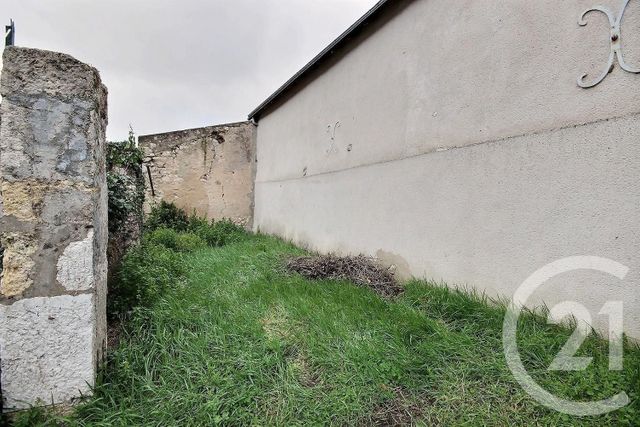 Maison &agrave; louer - 2 pi&egrave;ces - 55 m2 - St Laurent Nouan - 41 - CENTRE