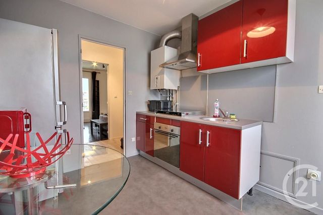 Appartement F2 &agrave; louer - 2 pi&egrave;ces - 65,70 m2 - Blois - 41 - CENTRE