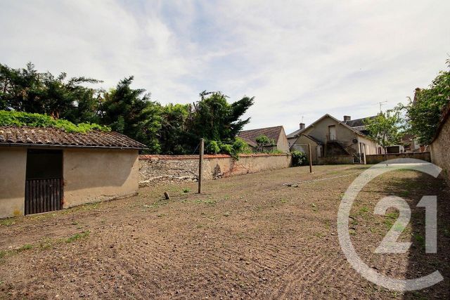 Maison &agrave; louer - 5 pi&egrave;ces - 121 m2 - Bracieux - 41 - CENTRE