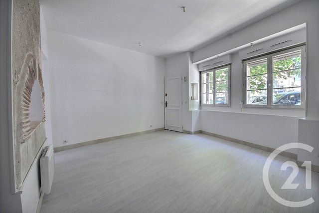 Maison &agrave; louer - 4 pi&egrave;ces - 89 m2 - Mer - 41 - CENTRE