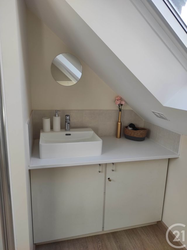 Appartement Studio &agrave; louer - 1 pi&egrave;ce - 26 m2 - Blois - 41 - CENTRE