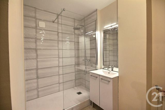 Appartement F3 &agrave; louer - 3 pi&egrave;ces - 89,90 m2 - Blois - 41 - CENTRE