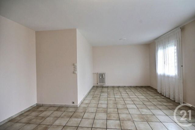 Appartement F3 &agrave; louer - 3 pi&egrave;ces - 89,90 m2 - Blois - 41 - CENTRE