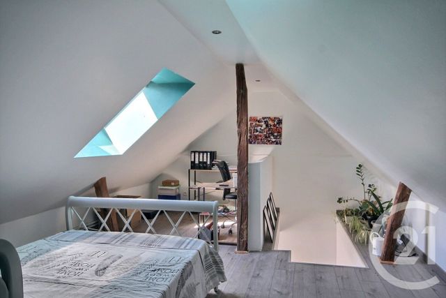 Maison &agrave; louer - 3 pi&egrave;ces - 78 m2 - Oucques La Nouvelle - 41 - CENTRE