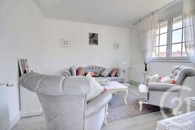 Maison &agrave; vendre - 6 pi&egrave;ces - 180,81 m2 - La Chaussee St Victor - 41 - CENTRE