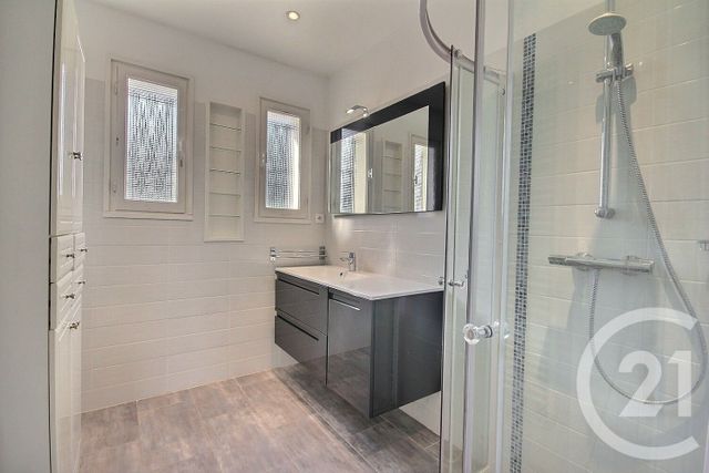Maison &agrave; louer - 3 pi&egrave;ces - 77,23 m2 - Cellettes - 41 - CENTRE
