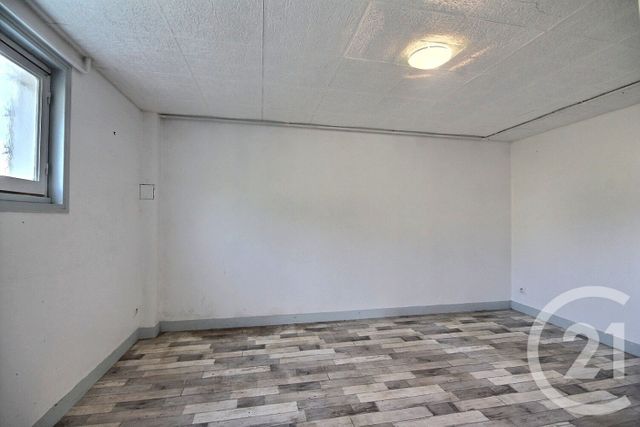 Maison &agrave; louer - 3 pi&egrave;ces - 77,23 m2 - Cellettes - 41 - CENTRE
