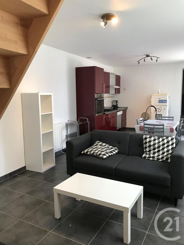 Maison &agrave; louer - 3 pi&egrave;ces - 49,21 m2 - Mer - 41 - CENTRE