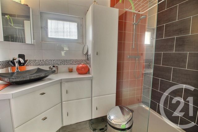 Maison à vendre - 5 pièces - 151 m2 - La Ville Aux Clercs - 41 - CENTRE