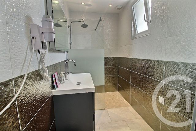 Maison à vendre - 7 pièces - 168,21 m2 - Vendome - 41 - CENTRE