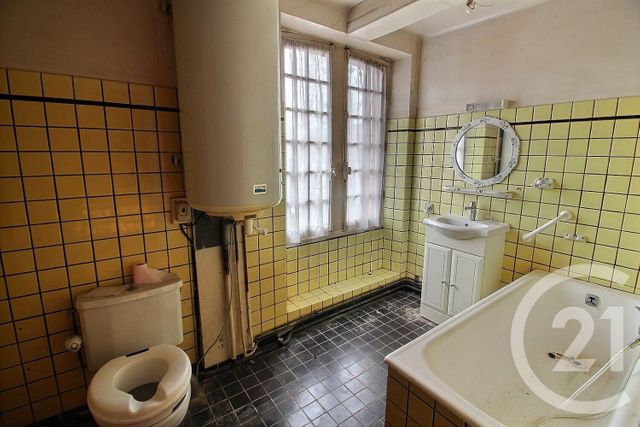 Maison à vendre - 6 pièces - 130,78 m2 - Pezou - 41 - CENTRE