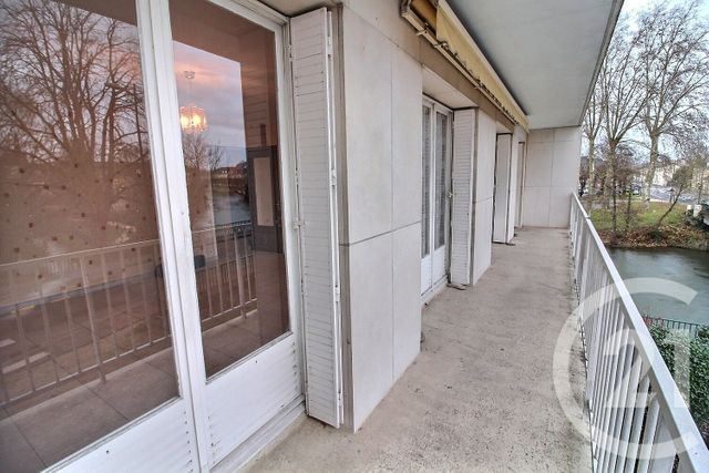 Appartement à vendre - 4 pièces - 100,68 m2 - Vendome - 41 - CENTRE