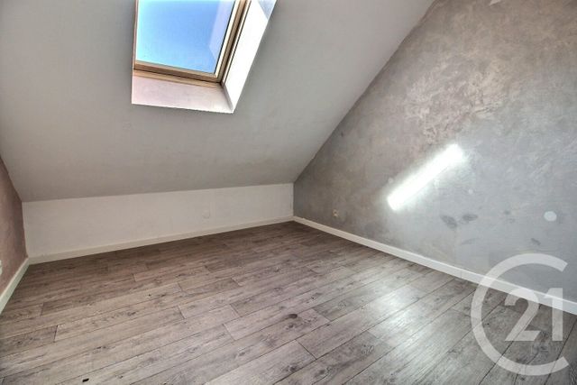 Maison à vendre - 7 pièces - 127,19 m2 - St Hilaire La Gravelle - 41 - CENTRE