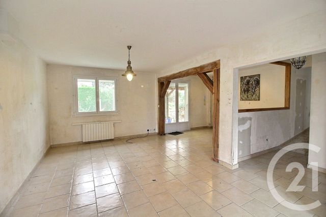 Maison à vendre - 7 pièces - 127,19 m2 - St Hilaire La Gravelle - 41 - CENTRE