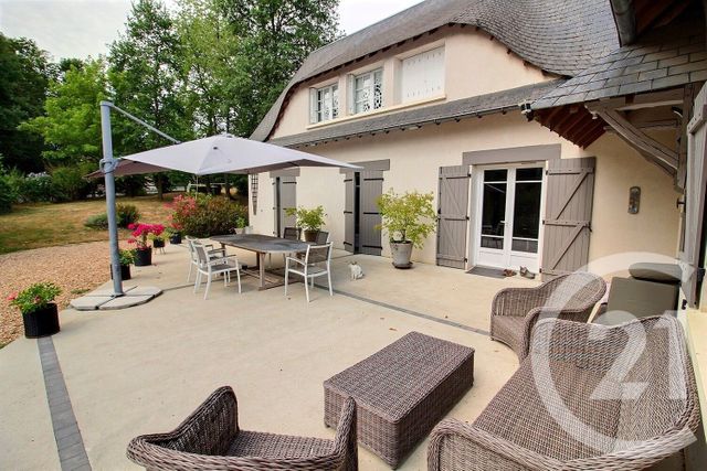 Maison &agrave; vendre - 8 pi&egrave;ces - 291,70 m2 - 41 - CENTRE