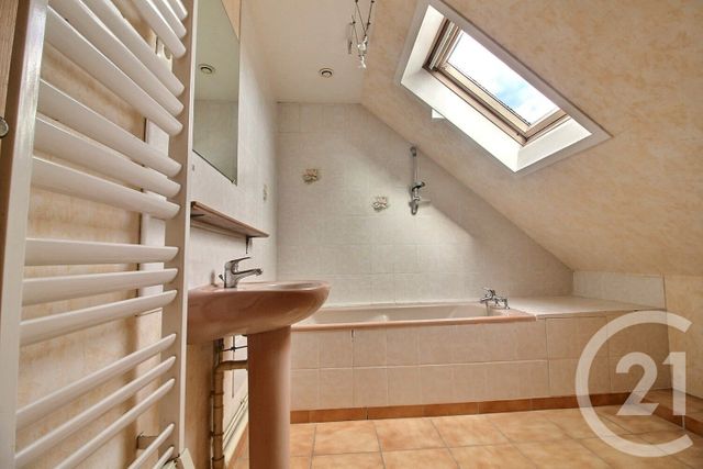 Afficher la photo en grand Maison à vendre - 4 pièces - 110 m2 - Vendome - 41 - CENTRE