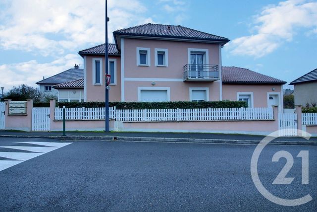 Immeuble à vendre MONDOUBLEAU