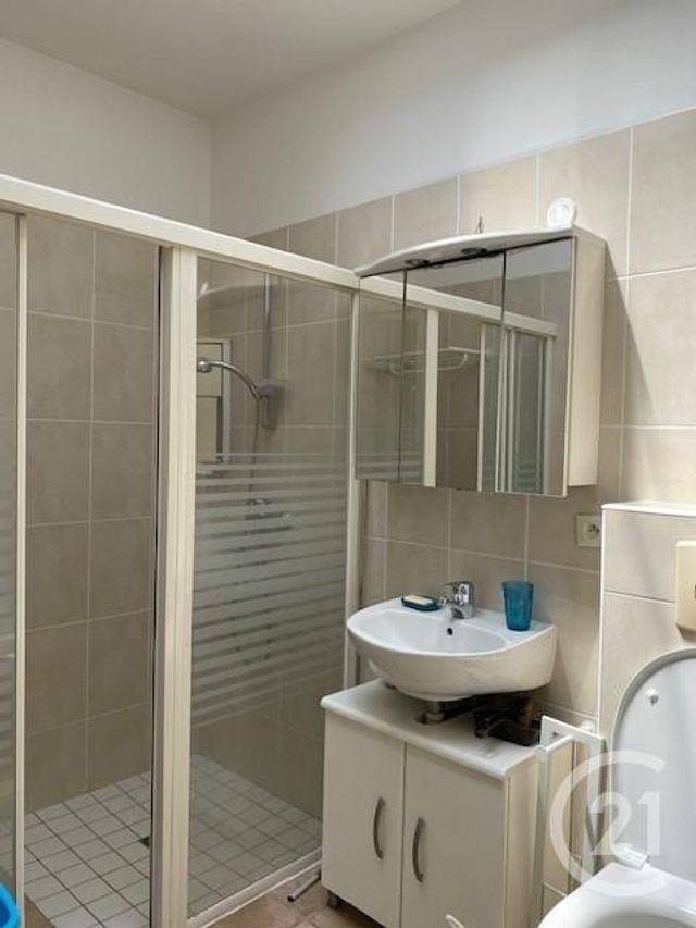 Appartement F1 à louer - 1 pièce - 24 m2 - Vendome - 41 - CENTRE