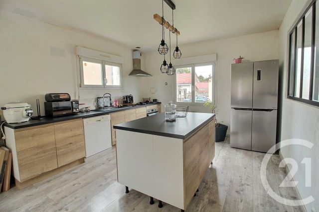 Maison à vendre - 5 pièces - 107,16 m2 - Danze - 41 - CENTRE