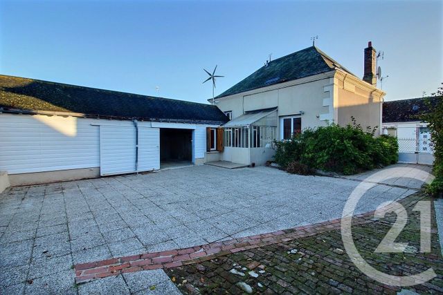 Afficher la photo en grand Maison à vendre - 5 pièces - 112 m2 - La Ville Aux Clercs - 41 - CENTRE