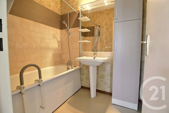 Maison &agrave; vendre - 4 pi&egrave;ces - 76 m2 - Vendome - 41 - CENTRE