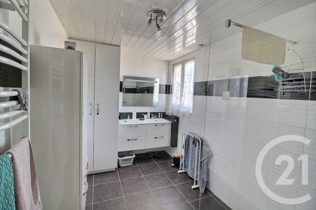 Maison &agrave; vendre - 4 pi&egrave;ces - 107,76 m2 - Ambloy - 41 - CENTRE