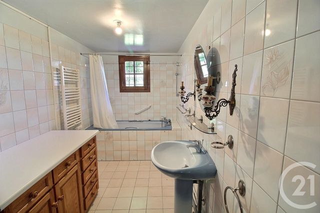 Maison à vendre - 6 pièces - 242,38 m2 - Cloyes Les Trois Rivieres - 28 - CENTRE